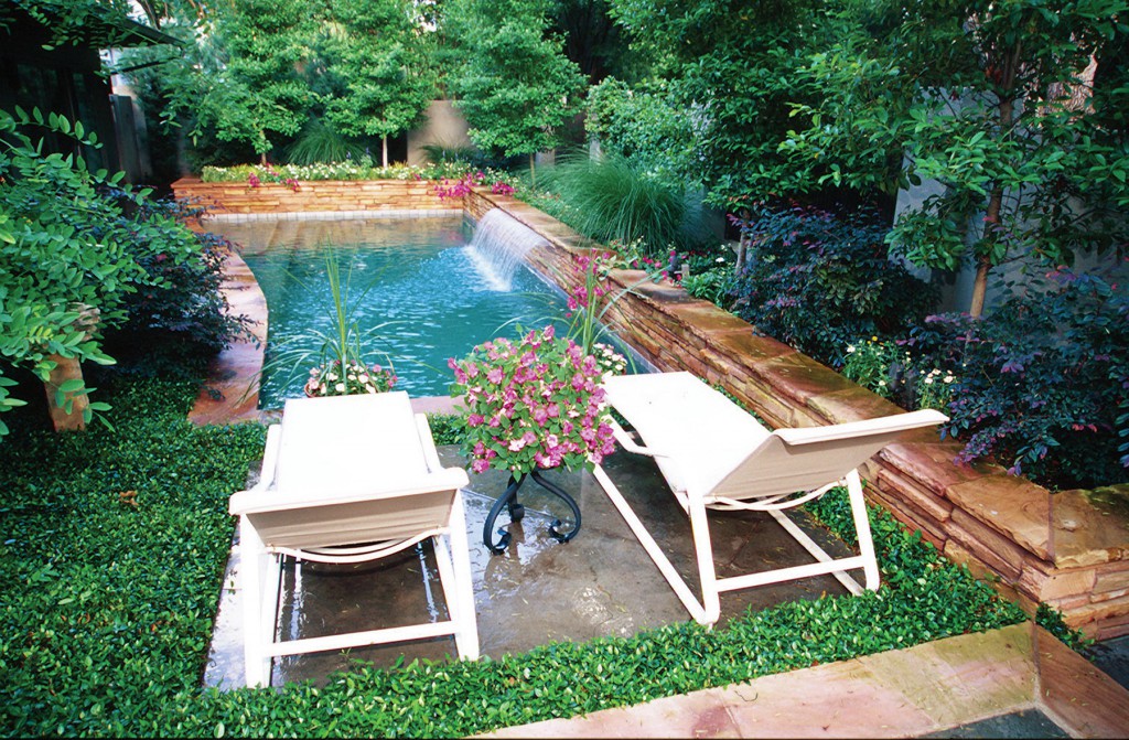Bonick Landscaping Top Ten Trends in Pool Designs  