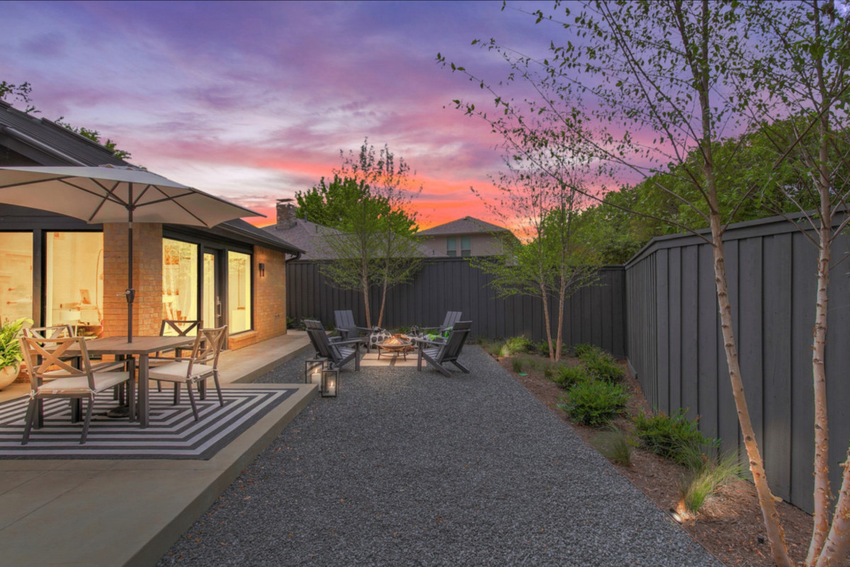 Bonick Landscaping Small Space — Big Impact Bonick Landscaping Small Space — Big Impact