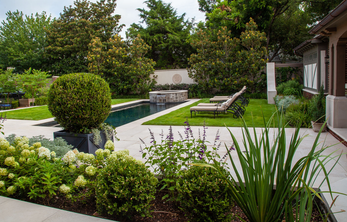 6 Reasons to Spring for a Professional Landscaping Service Why You Should Plan Proactively for Spring Landscaping Here in DFW, the longer days, increased precipitation, and greener vegetation signal...