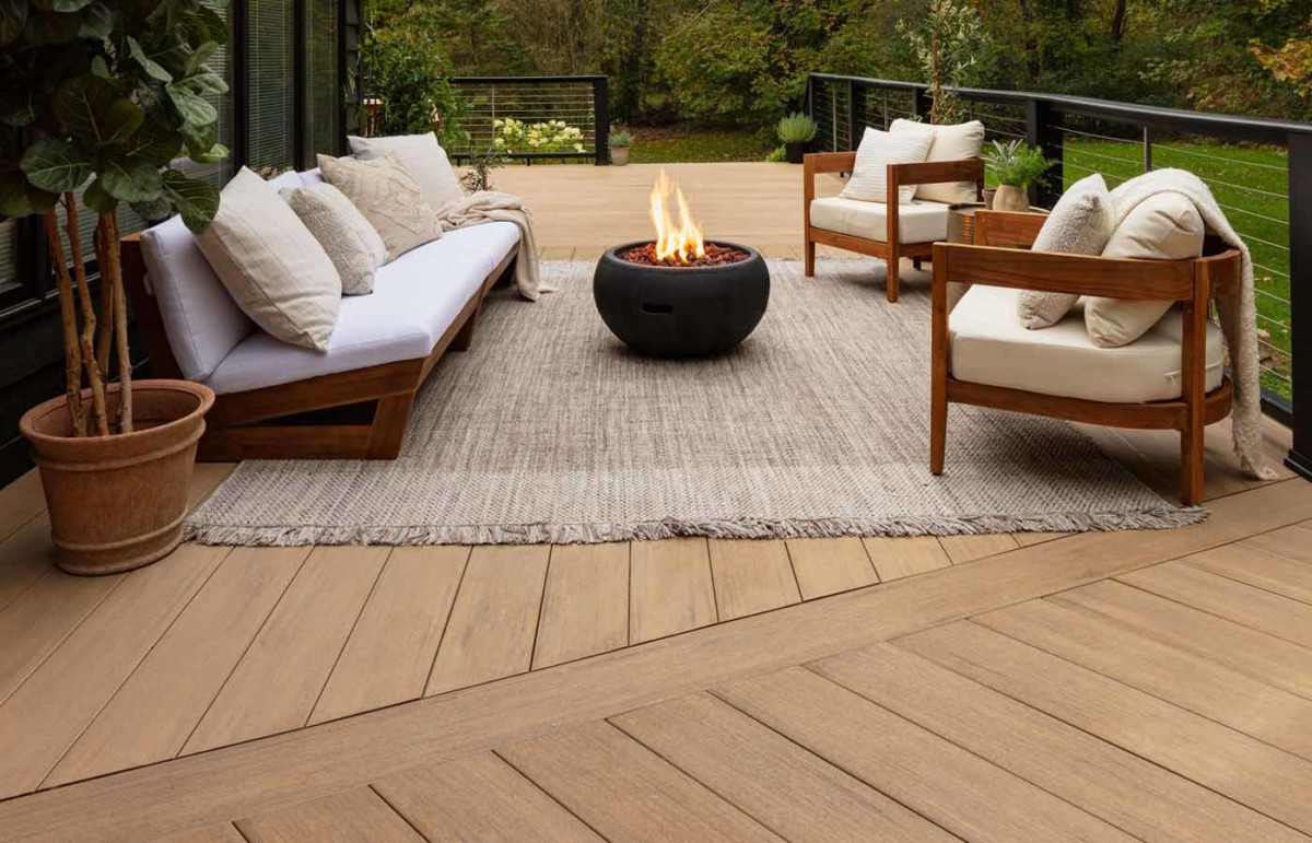 Bonick Landscaping 6 Types of Sustainable Decking  