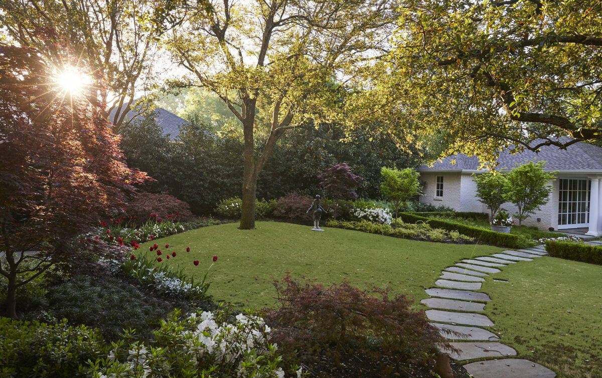 Preston-Hollow-Custom-Pool-Builder-Bonick-Landscaping