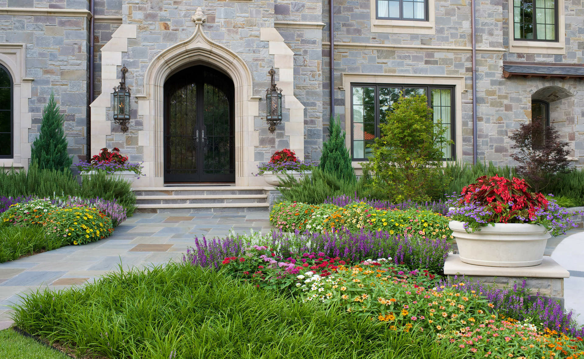 Highland-Park-Custom-Pool-Hardscaping-Garden-Design-Bonick-Landscaping