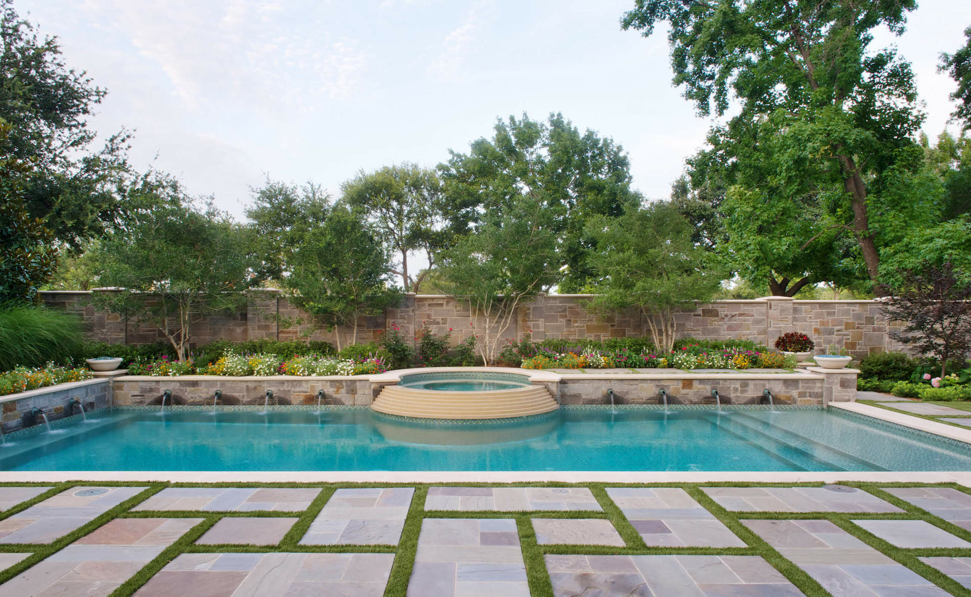 Highland-Park-Custom-Pool-Hardscaping-Garden-Design-Bonick-Landscaping