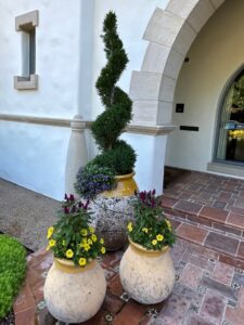 Bonick Landscaping Fall Landscape Design for Festive Color  