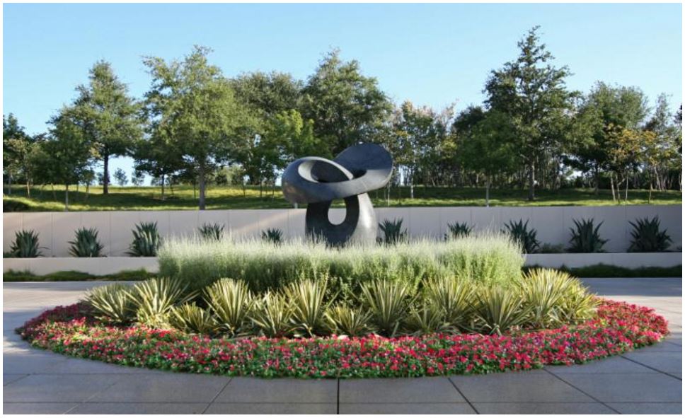 Bonick Landscaping award-winning construction and installation.