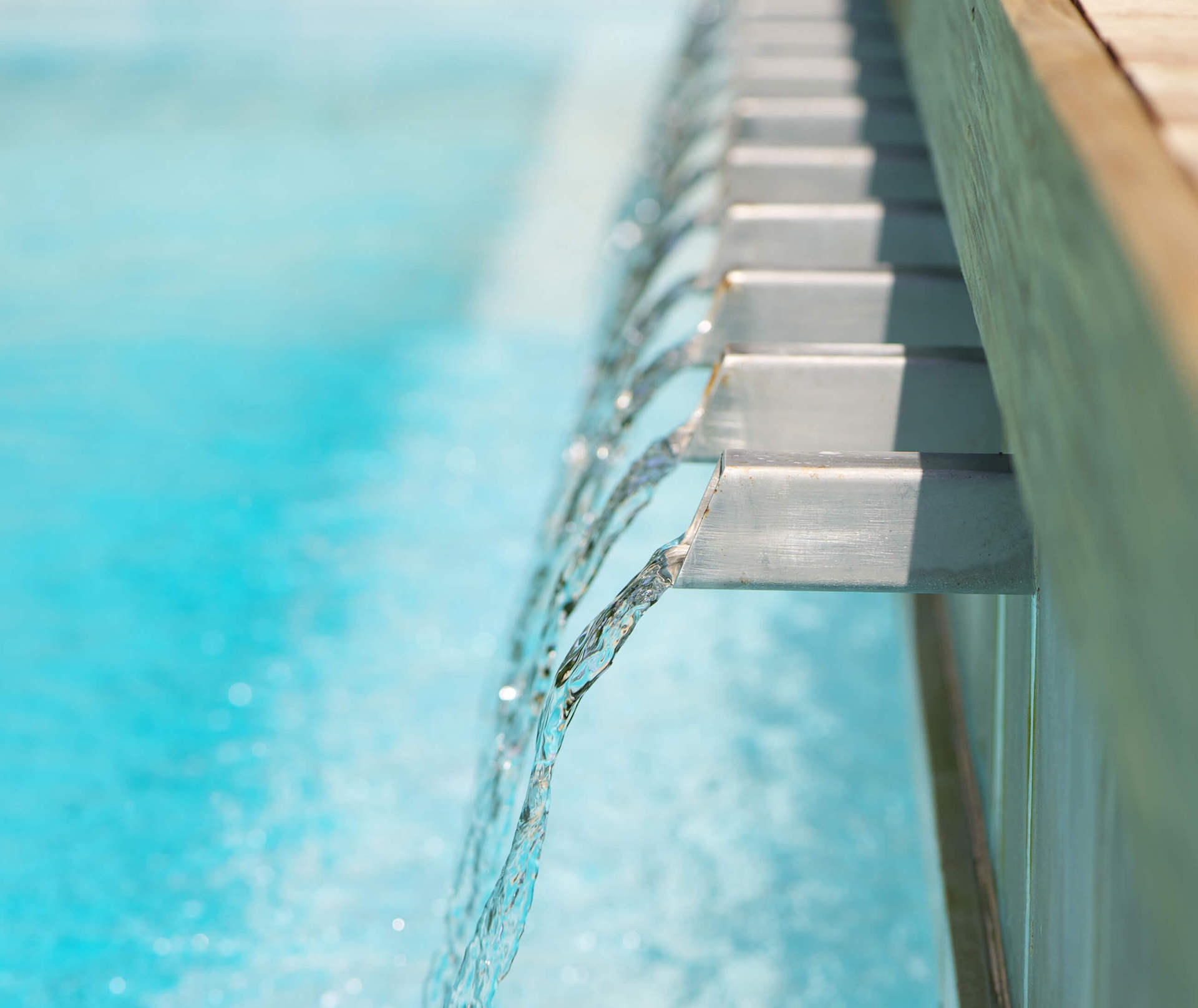 Dallas, TX - Contemporary Water Feature - Stainless Steel Scuppers