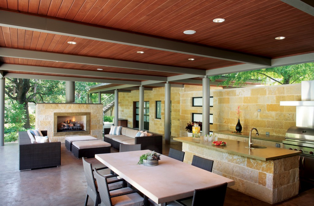 contemporary outdoor kitchen - Dallas, TX