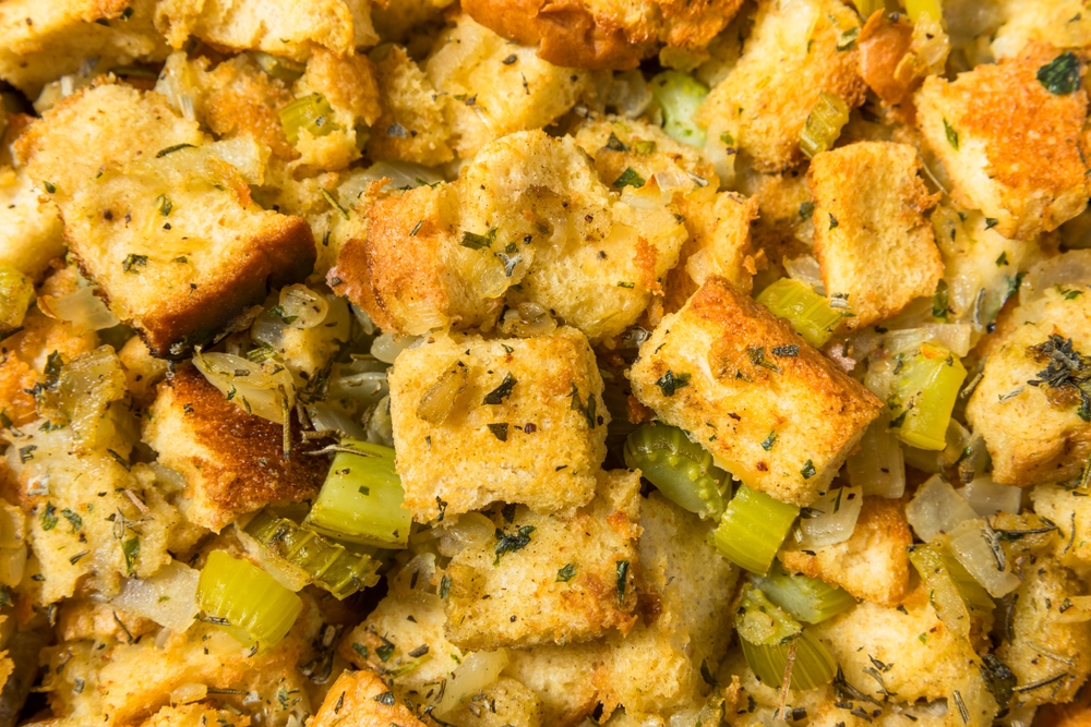 Thanksgiving bread stuffing